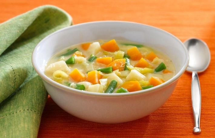 Supa de zarzavat pentru zilele de post