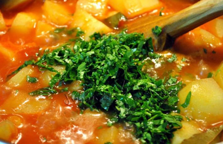 Reteta: Iahnie de cartofi