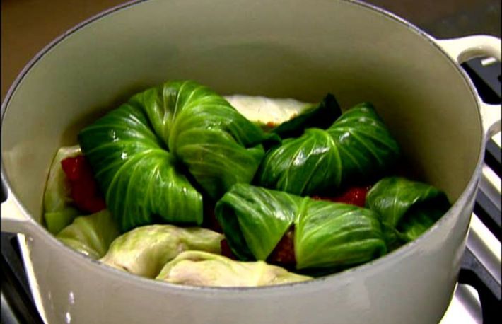  Reteta : Sarmale de miel cu frunze de stevie