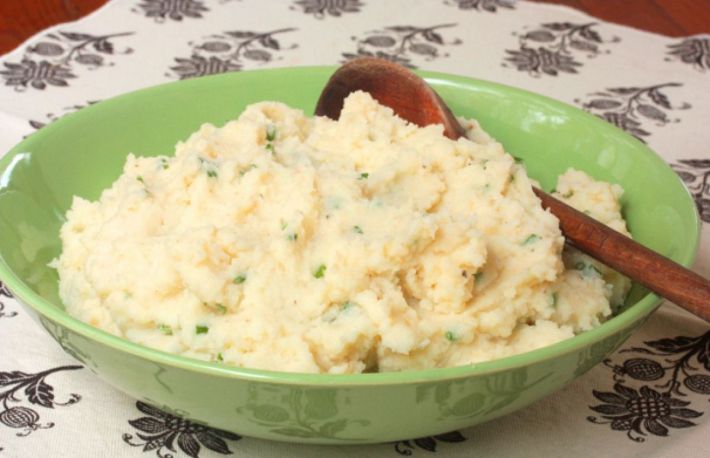 Afla cum se face piureul de telina cu cartofi