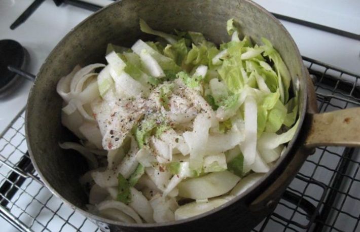   Reteta: Andive inabusite in unt