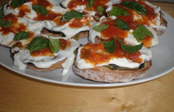 Afla cum se prepara vinetele grecesti