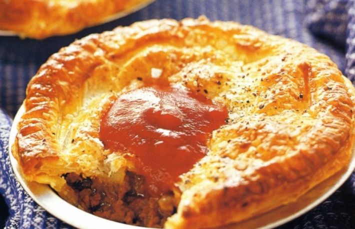  Reteta: Placinta cu carne