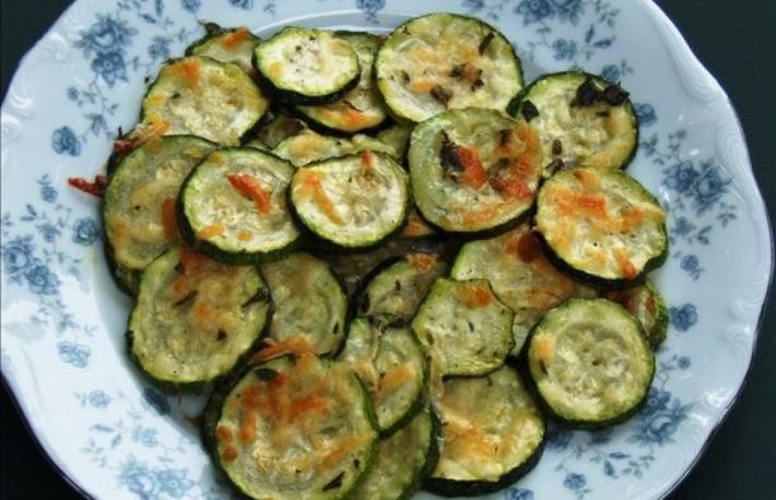 Reteta la minut: Dovlecei pane