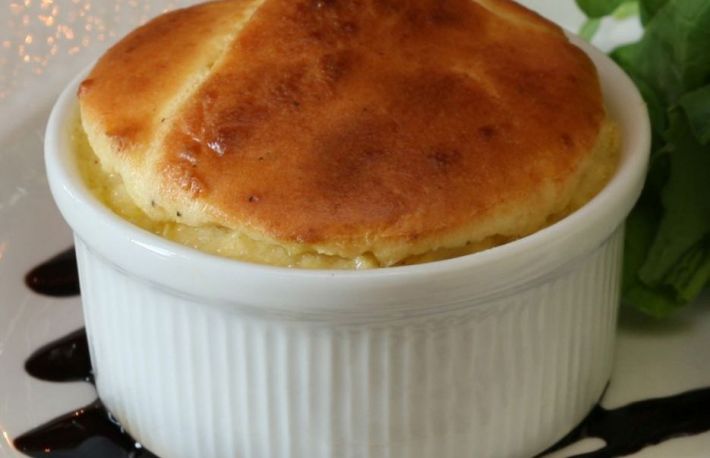 Afla cum se face sufleul aromat de mere