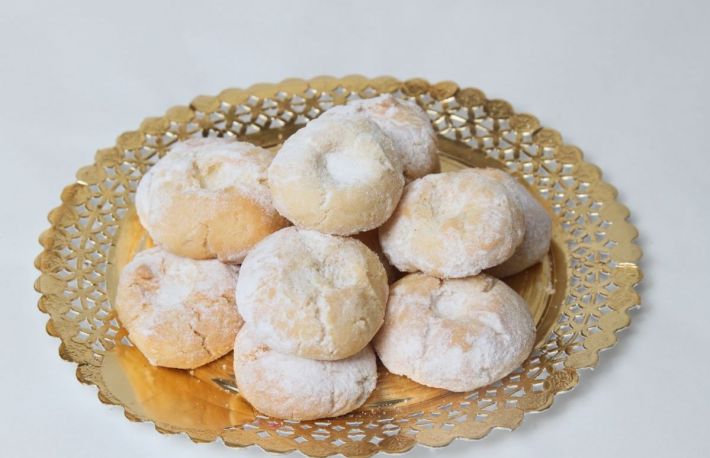 Reteta: Corabioare cu zahar vanilat