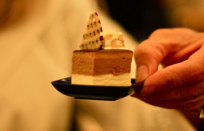 Afla cum se face bavarezul de alune