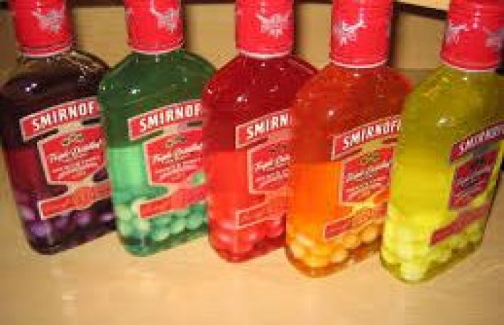   Cum se prepara Votca Skittles?