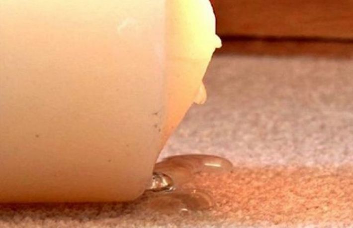 Cum se indeparteaza ceara de pe covoare?