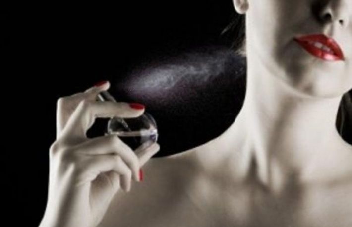 6 pasi care te ajuta sa iti alegi un parfum