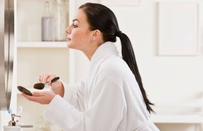 Cum sa aplici machiajul in numai zece minute?