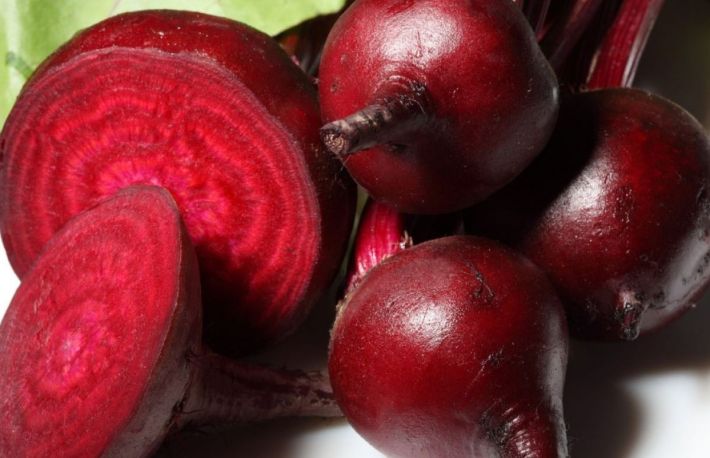 Beneficiile miraculoase ale sfeclei rosii pentru sanatate 