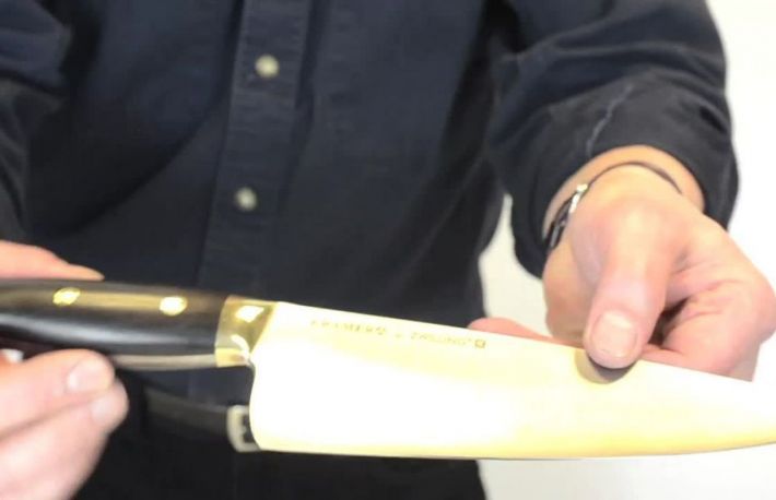 Primul ajutor in cazul plagilor cauzate prin injunghiere