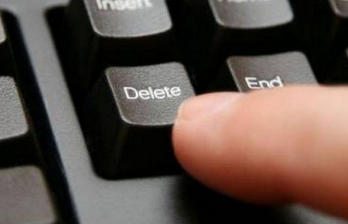 Cum te poti sterge complet de pe Internet?