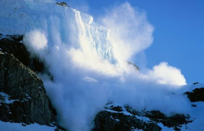 Cum sa actionezi daca te prinde o AVALANSA