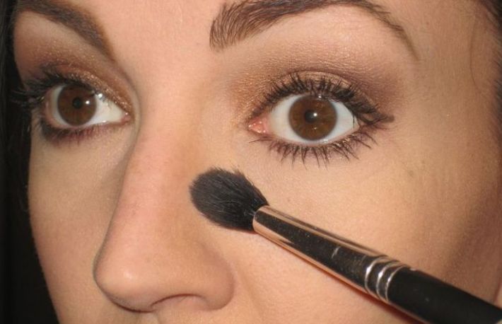 Crezi ca ai nasul prea mare? Iata cum poti face sa arate mai mic