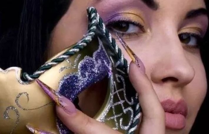 Cum sa iti satisfaci PARTENERA. Top 5 FANTEZII EROTICE ale femeilor