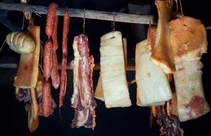 Cum sa afumi carnea de porc