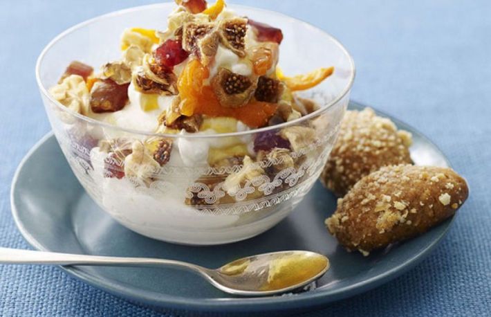 Cum se face iaurtul grecesc?