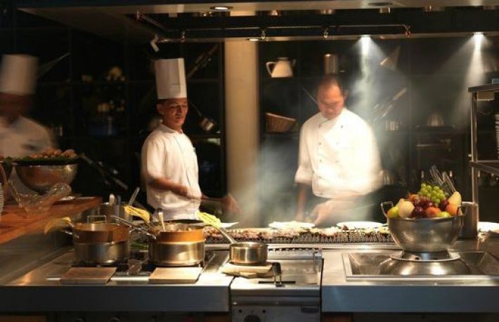 Mananci frecvent la restaurant? Tine cont de aceste sfaturi