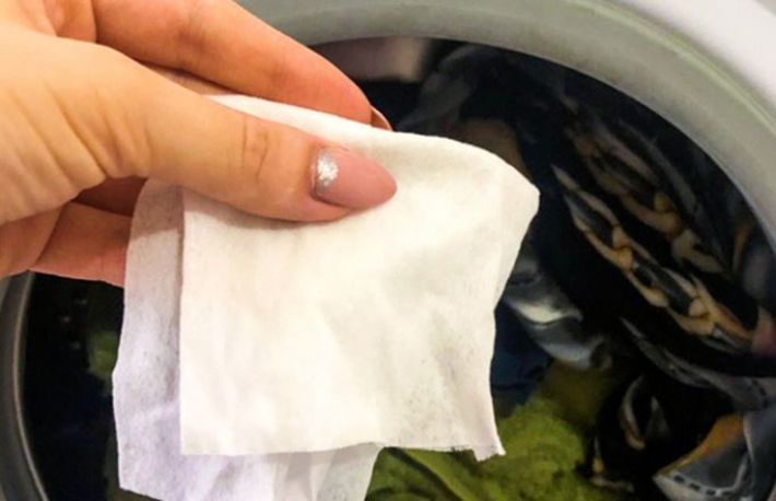 Cum sa folosesti servetelele umede. Trucul pentru masina de spalat