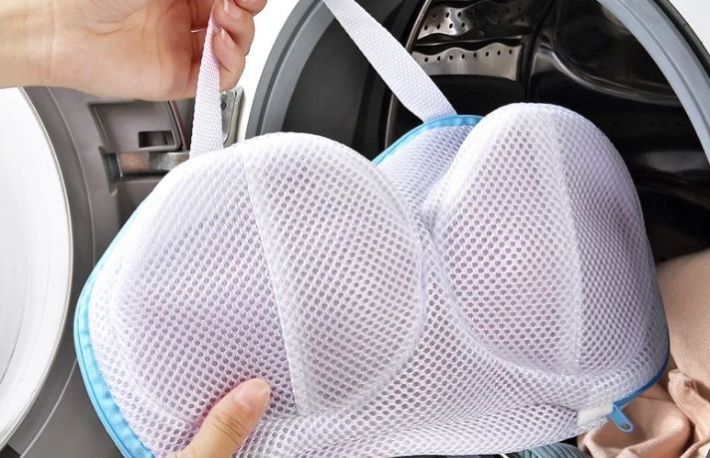 Speli sutienul suficient de des? Iata ce se poate intampla daca nu o faci