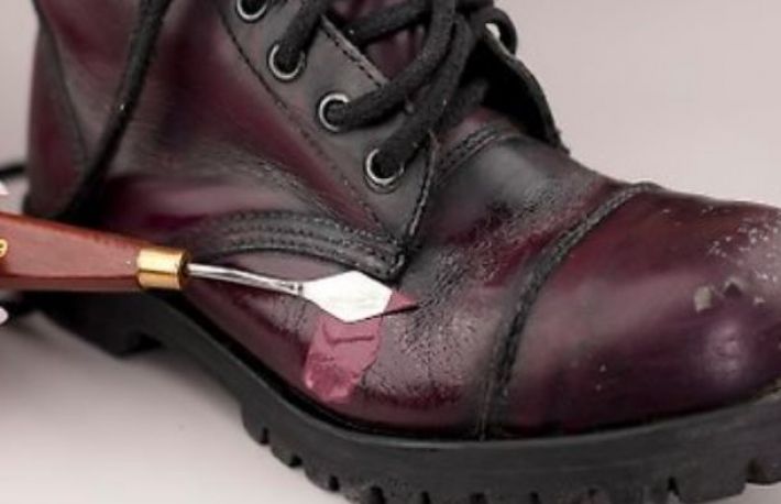 Cum sa repari pantofii din piele sintetica