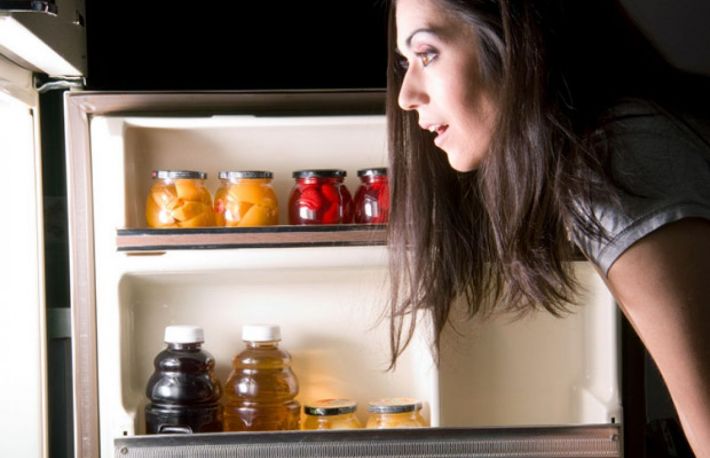 Cum sa nu mai mananci noaptea