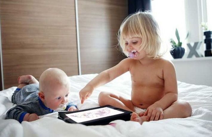 Cum puteti distruge dependenta de iPad-uri a copiilor?