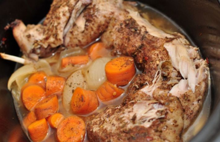 Carne de iepure cu zarzavat