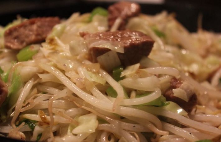 Friptura de vitel cu spaghete