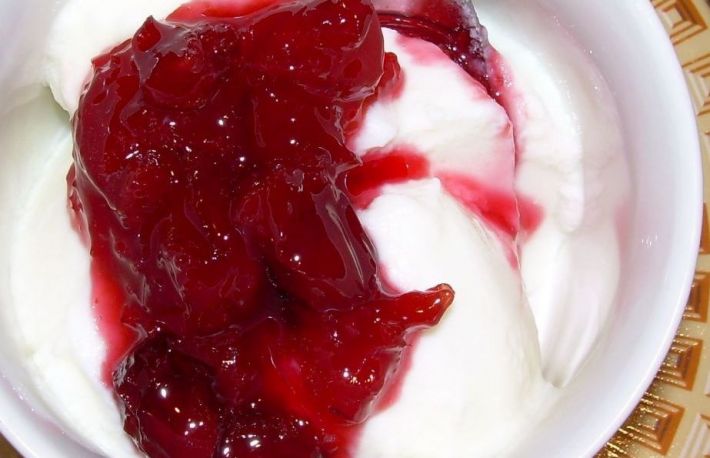 Dulceata de cirese albe