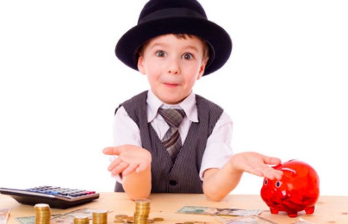 Afla cum sa inveti copiii sa aprecieze valoarea banilor