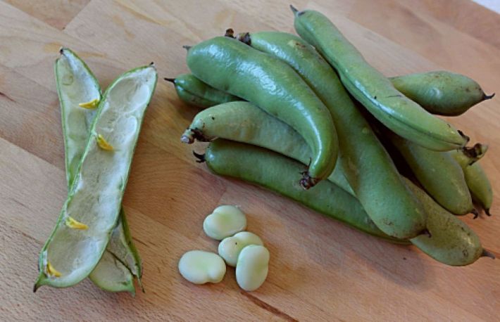 Reteta: Supa crema de mazare verde cu verdeturi