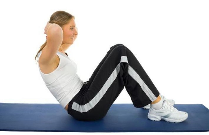 Cum sa-ti faci abdomenul ferm si plat?