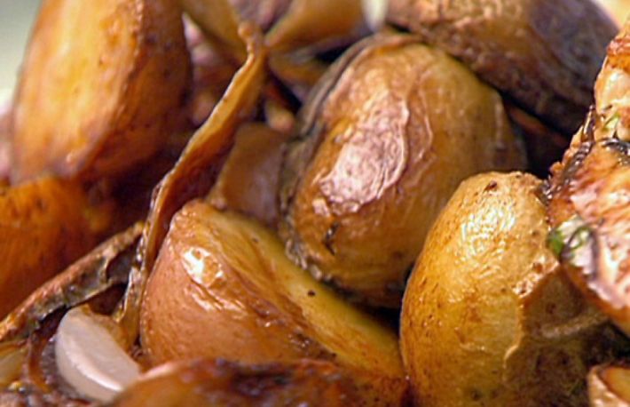   Reteta: Cartofi copti