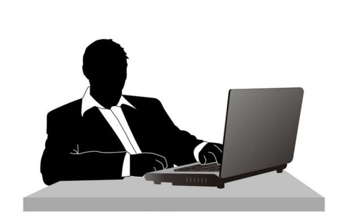 Cum se scrie un profil personal online?