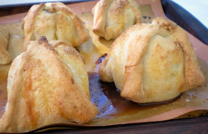 Reteta traditionala: Coltunasi cu branza