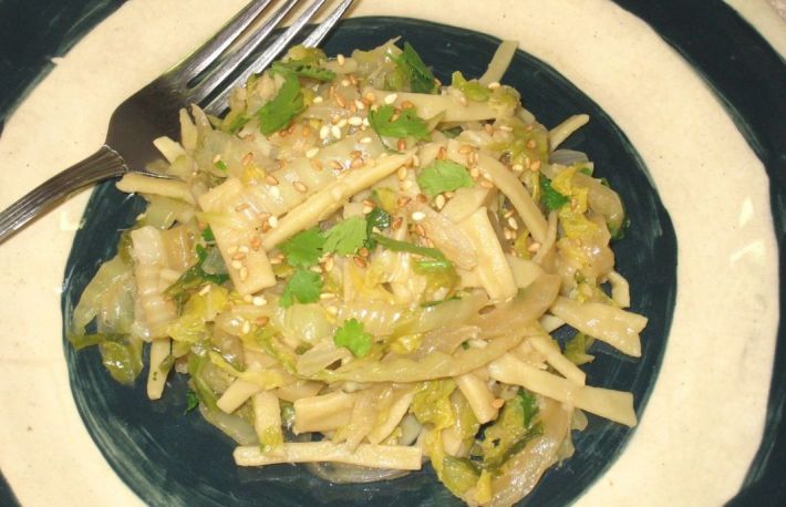  Afla cum se gateste varza dulce cu taitei