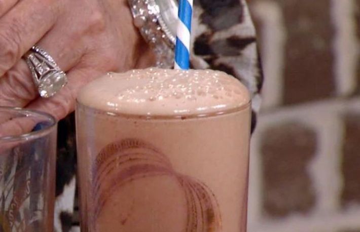 Reteta: Crema de albus cu ciocolata