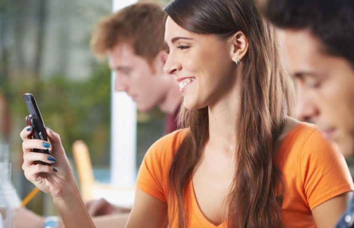 Cum poti redirectiona apelurile de telefon mobil?