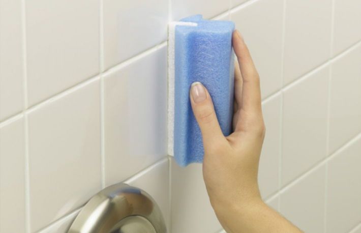 Cum sa indepartezi mucegaiul din baie?