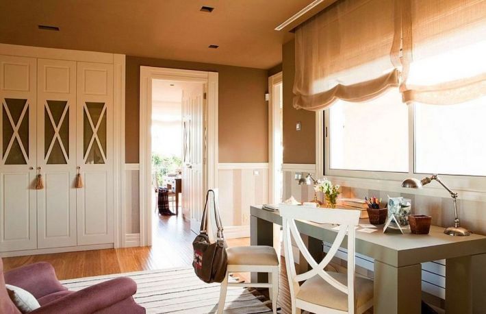 Cum poti da culoare unei camere cu pereti bej?