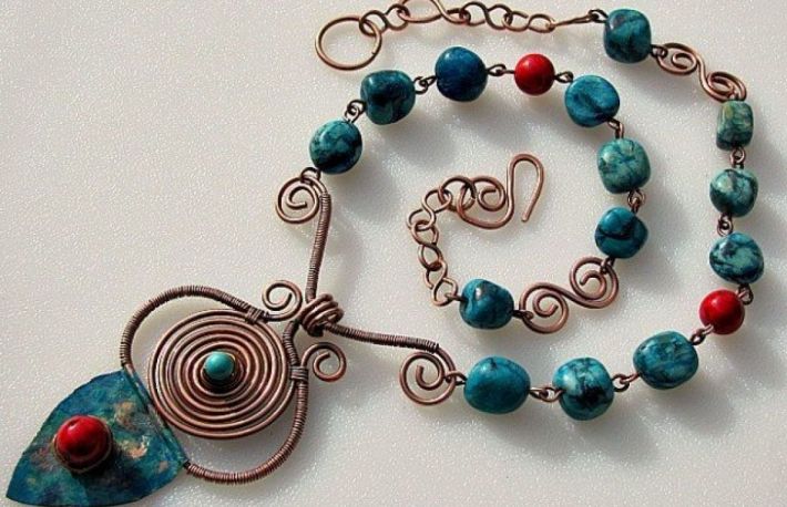 Afla cum sa vinzi bijuterii din margele handmade