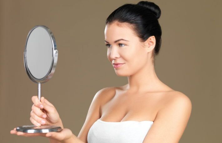 Cum sa aplici machiajul pentru a crea un look natural?