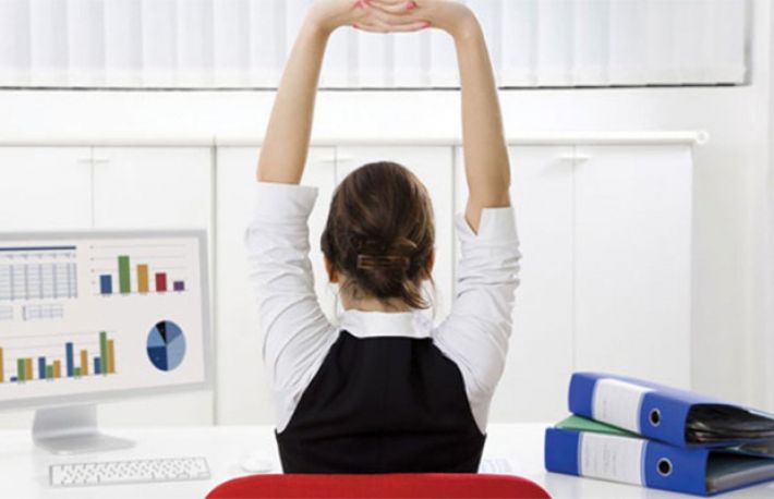 Cum sa arzi calorii la serviciu?