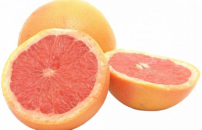 Pomelo: Beneficiile extraordinare ale celui mai mare citric din lume