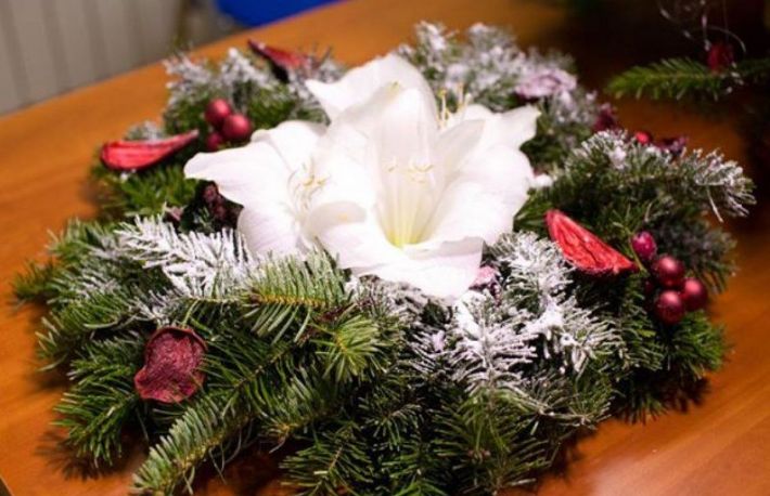 Tablou de iarna: Atelier tematic de aranjamente Craciun