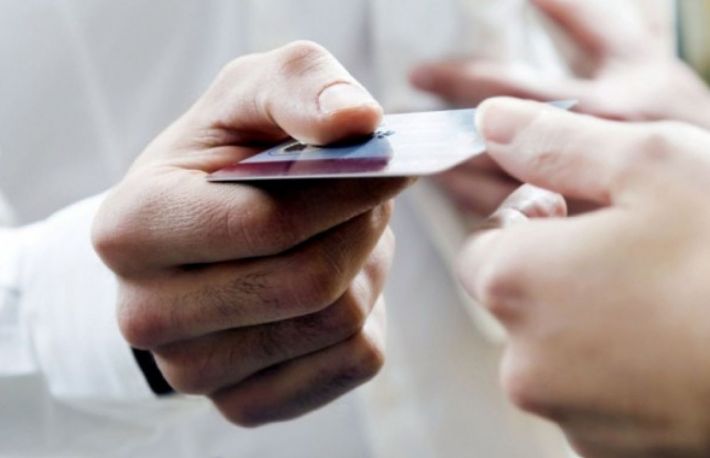 Cum sa intri in posesia cardului de sanatate daca nu l-ai primit pana acum?