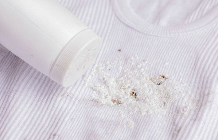  Cum sa scoti petele de grasime de pe haine